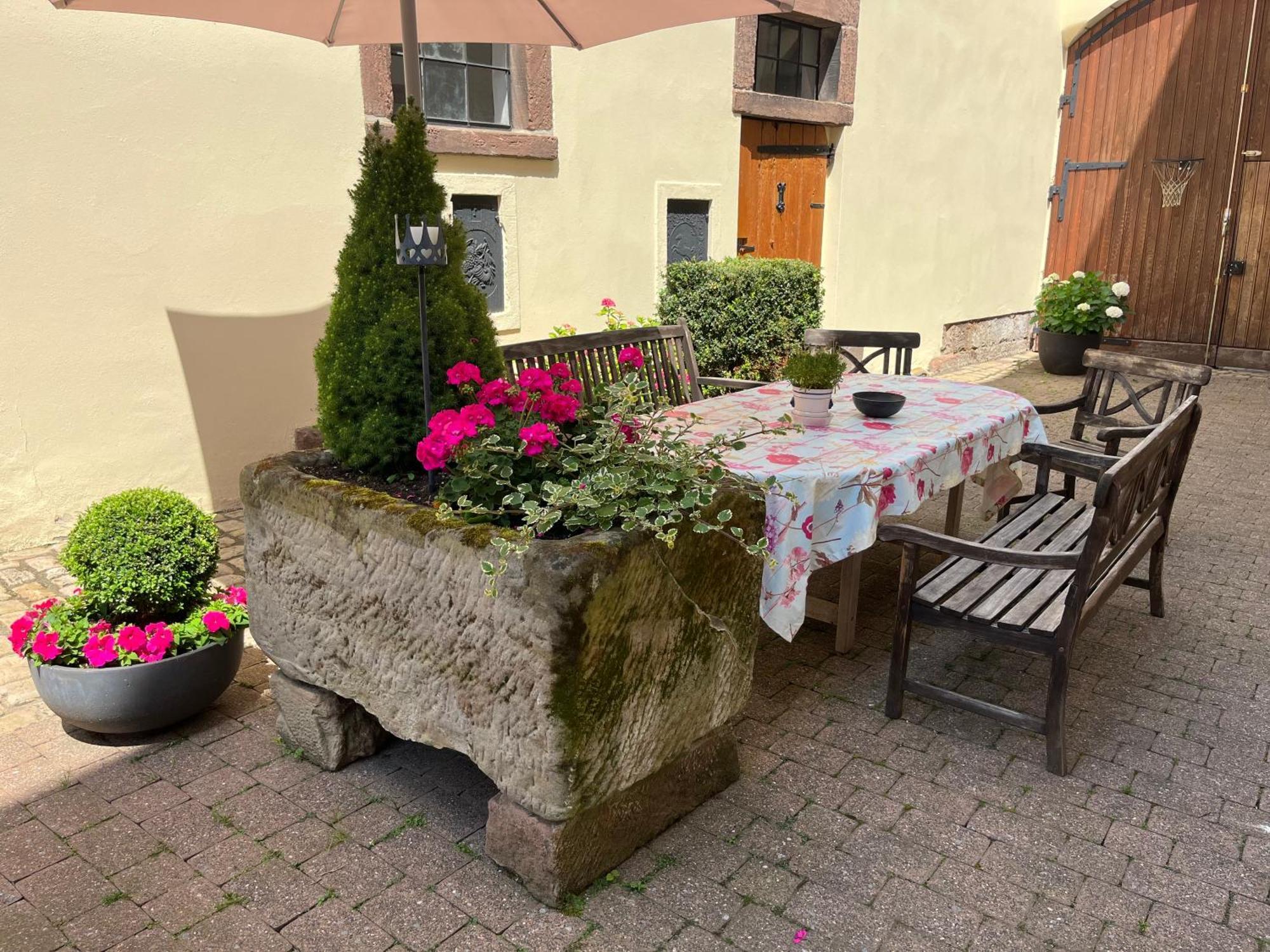 Ess Hof - Altstadt Apartamento *